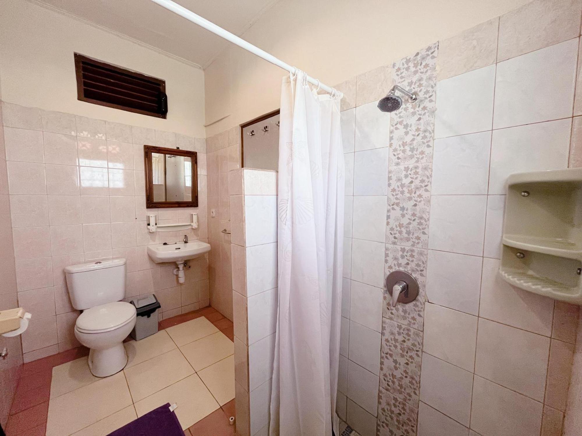 Agung'S Annex Homestay Sanur Exteriör bild